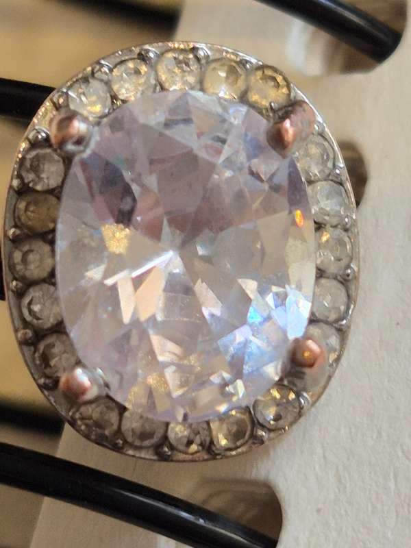 STUNNING stud single earring rhinestone 21 stone,  Simulated 3 carat diamond,  silver,  Vintage.