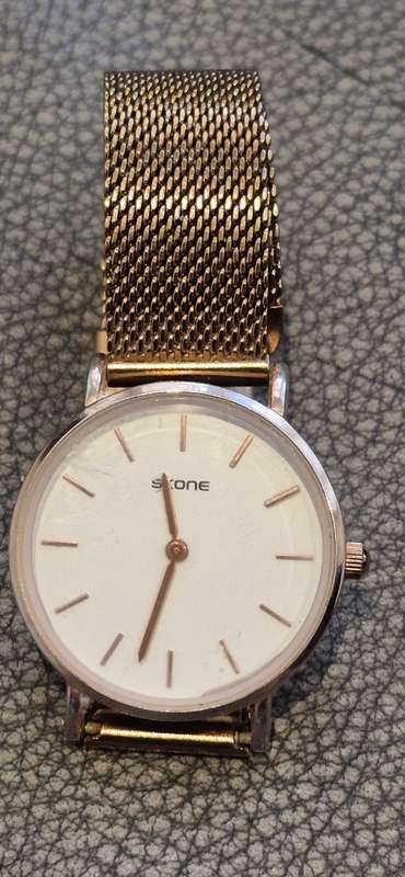 Skone Camden Ladies Watch. 7435L. Rose Gold and White . All Stainless Steel.  Water Resistant. Works