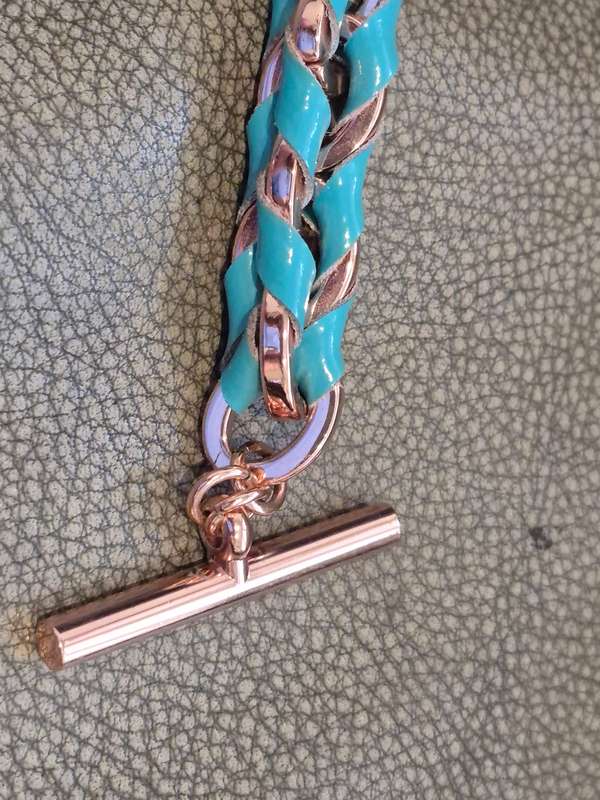 Mimco Australian Brand BRAND NEW Necklace and Bracelet Set. Rose Gold Tone and Green Patent Leather.