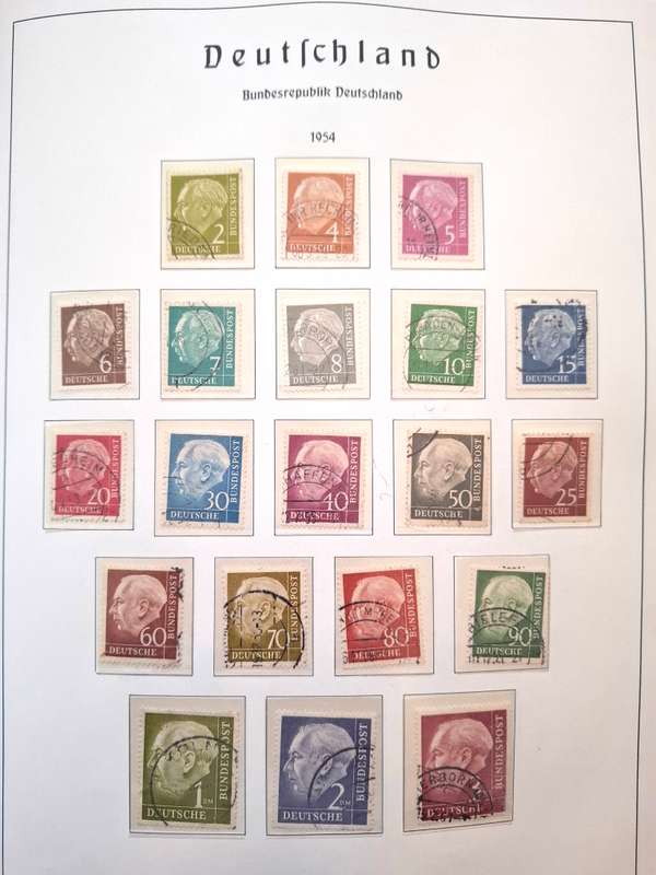 Deutsches Bund 1949 to 1990 Preprinted album mostly complete with used stamps - see images