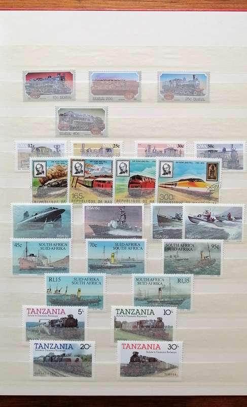 Nice little thematics collection in decent condition 8 pg/16 side Lighthouse stockbook