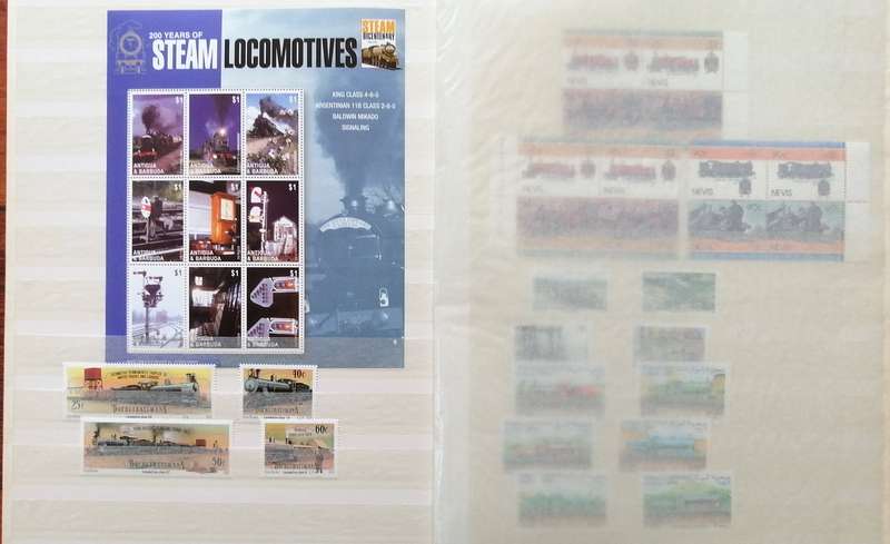 Nice little thematics collection in decent condition 8 pg/16 side Lighthouse stockbook