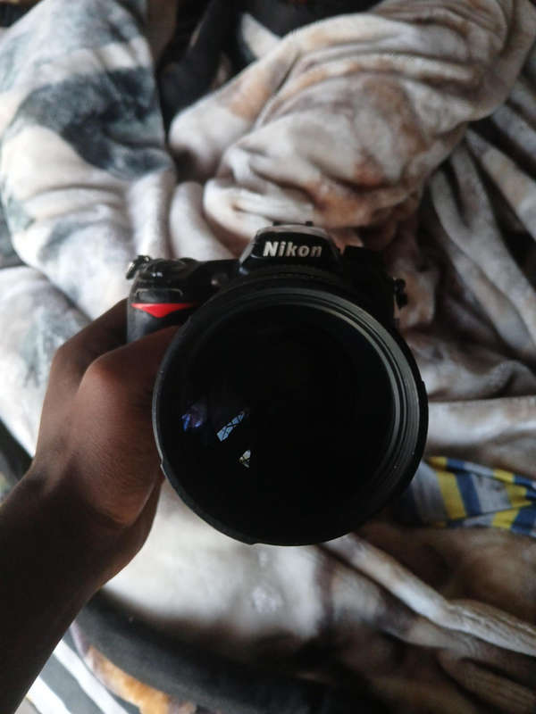 Nikon d700 & 70-300mm lens