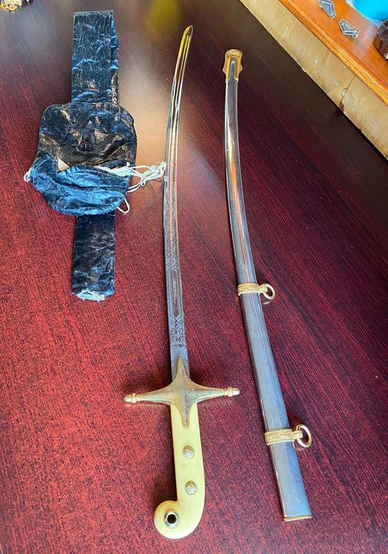 Post WW2 US Marine Corps Officers Sword and Scabbard by Officers Equipment U.S.M.C. Seria