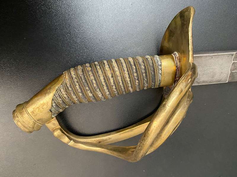 WW1 GERMAN M1889 PRUSSIAN INFANTRY OFFICERS SWORD-BY SCARCE MAKER J. ROBRECHT HOFLIEFERANT BERLIN(CL