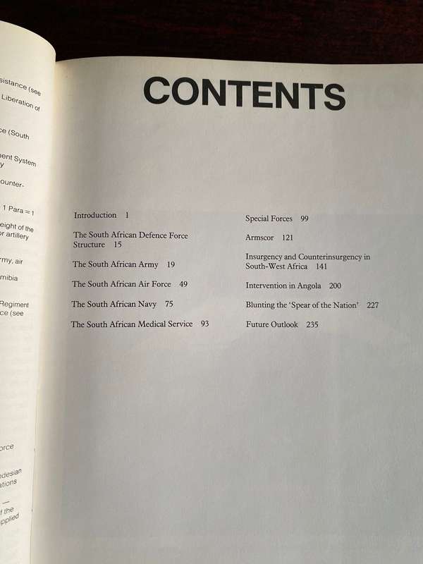 SOUTH AFRICAN ARMED FORCES BY HELMOED ROMER HEITMAN-FIRST EDITION PUBLISHED 1990-HARDCOVER 243 PAGES