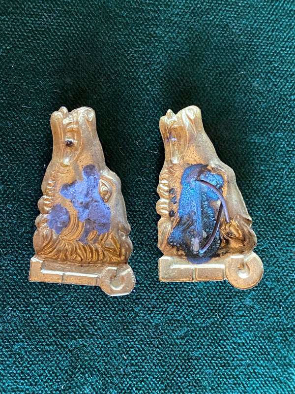 WW2 ITALIAN FASCIST-GILT PAIR OF WOLF COLLAR INSIGNIA