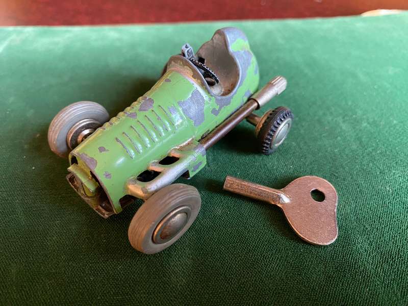SCHUCO MICRO RAZER 1042-COMES WITH KEY-PERFECT WORKING CONDITION- FRONT GRILL MISSING