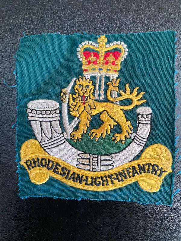 RHODESIAN LIGHT INFANTRY PRE UDI BLAZER BADGE