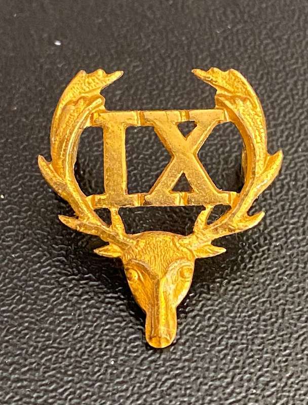 NEW ZEALAND 9TH WELLINGTON EAST COAST RIFLES REGT. COLLAR BADGE- 2 LUGS