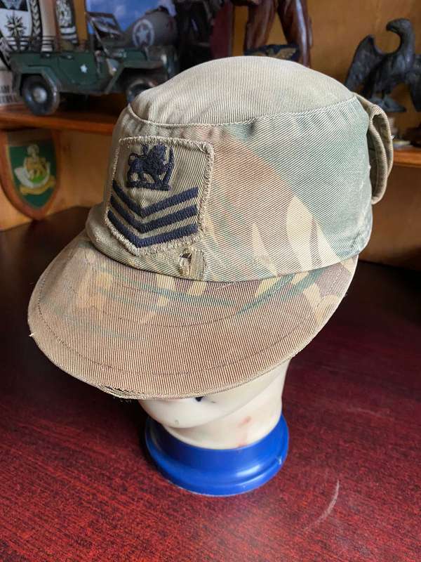 RHODESIAN CAMO FLAP CAP-RHODESIAN FLIGHT SERGEANT FLAP CAP-LOTS OF CHARACTER-USED-INSIDE RING MEASUR