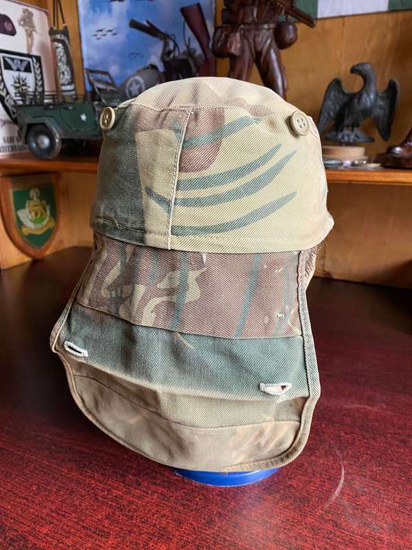RHODESIAN CAMO FLAP CAP-RHODESIAN FLIGHT SERGEANT FLAP CAP-LOTS OF CHARACTER-USED-INSIDE RING MEASUR