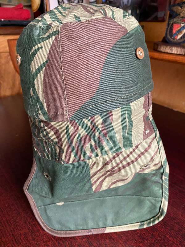 RHODESIAN CAMO FLAP CAP-SIZE 57 IN MINT CONDITION (NEVER USED)-ORIGINAL