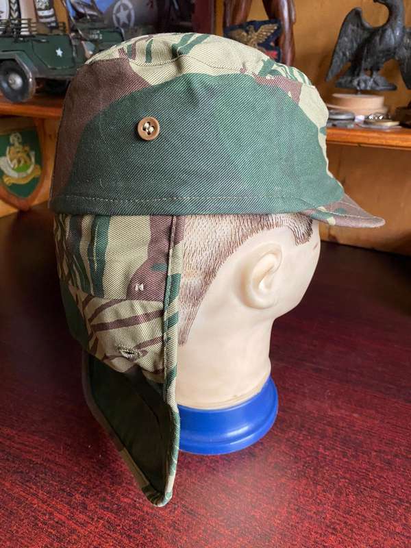 RHODESIAN CAMO FLAP CAP-SIZE 57 IN MINT CONDITION (NEVER USED)-ORIGINAL