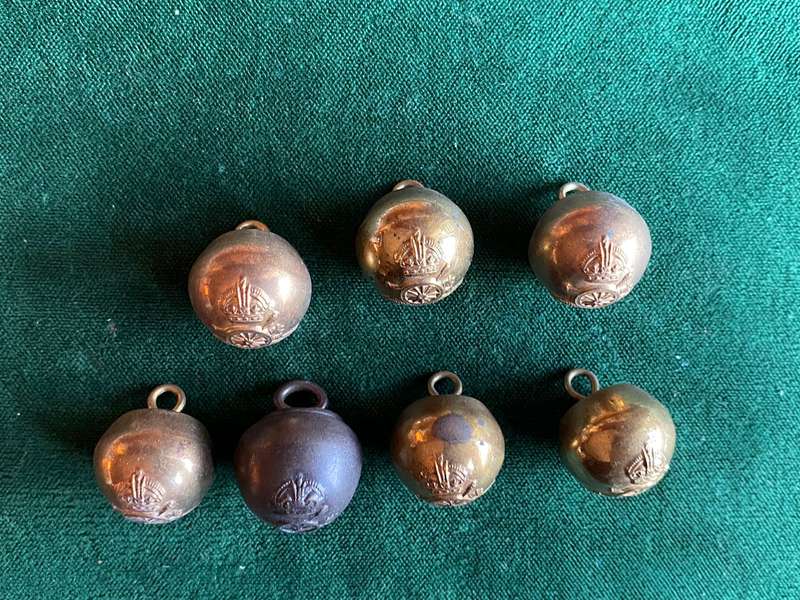 BRASS BALL OR ACORN BUTTON-DIAMETER 15 MM-WORN BY TRANSVALL HORSE ARTILLERY FROM 1908-1940-SOLD 7 TO