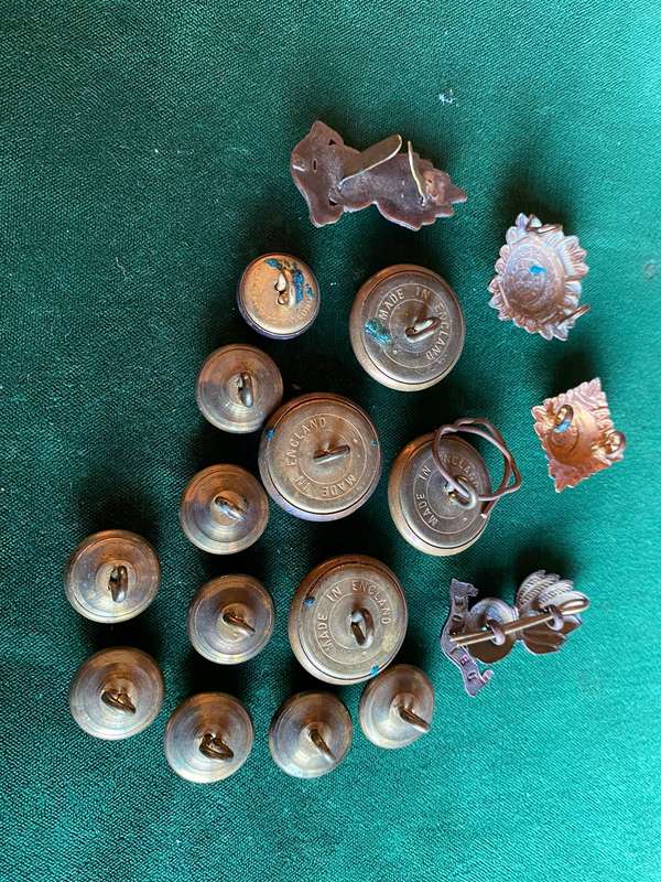 SOUTH AFRICAN ARTILLERY BUTTONS-WORN WW2-DIAMETER 24 AND 18MM 13 IN TOTAL-SOLD WITH TWO OFFICERS RAN