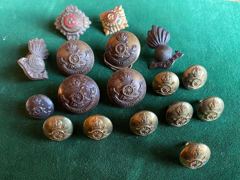 SOUTH AFRICAN ARTILLERY BUTTONS-WORN WW2-DIAMETER 24 AND 18MM 13 IN TOTAL-SOLD WITH TWO OFFICERS RAN