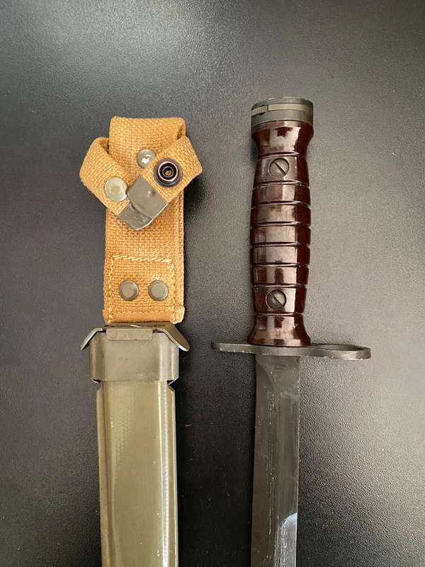 ITALIAN BM59 AR70 BAYONET AND SCABBARD FOR THE ITALIAN 762 BATO 59 RIFLE-BAYONET AND SCABBARD IS IN