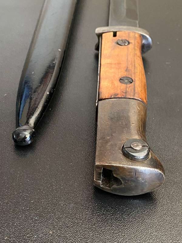SPANISH M1943 MAUSER BAYONET WITH METAL SCABBARD