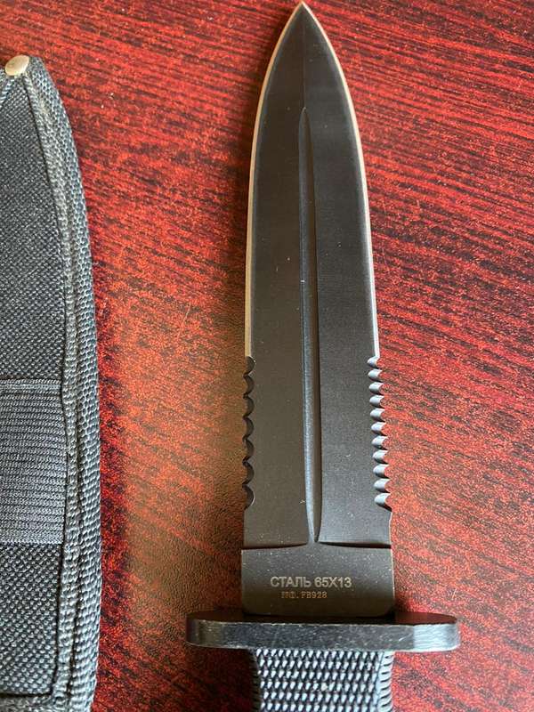 BODA DOUBLE EDGE COMBAT DAGGER WITH SHEATH-CONDITION  NEW-OVERALL LENGTH 28,5 CM