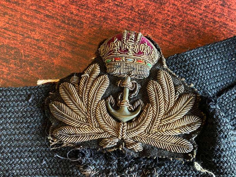 GOLD AND SILVER WIRE CAP BADGE-SA NAVY OFFICERS CAP BADGE-WORN 1920-1952