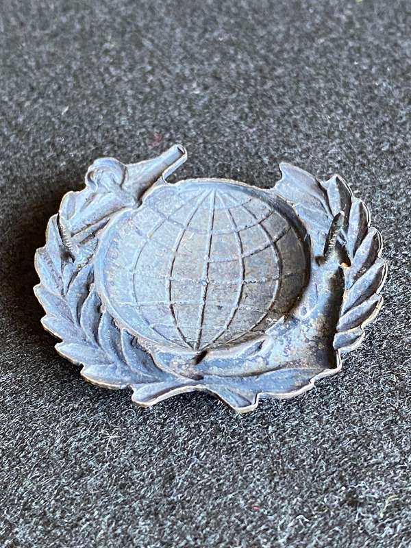SA NAVY MARINE-GREY METAL BREAST BADGE- 2 PINS
