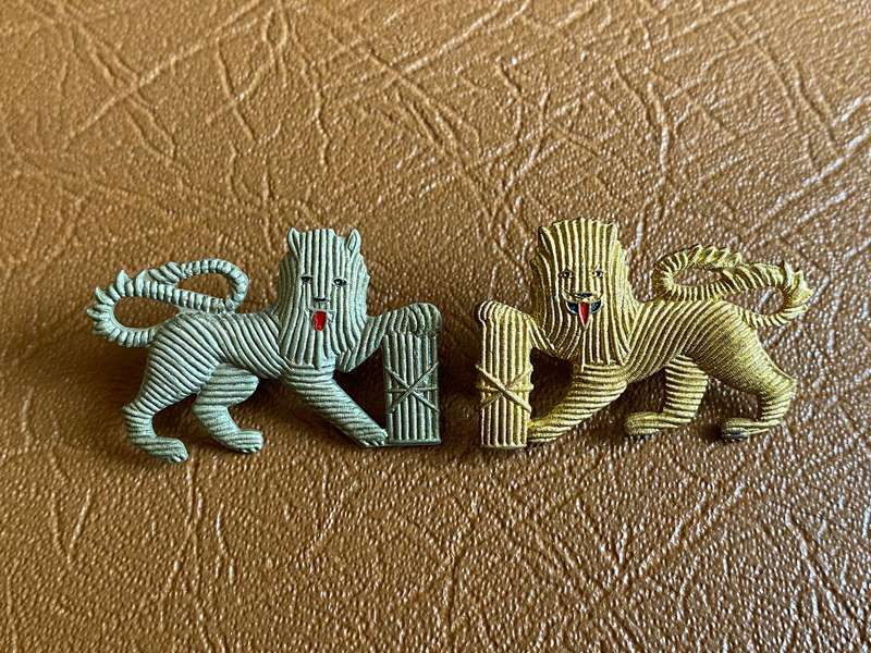 CHIEF PETTY OFFICERS SLEEVE BADGE PAIR-PINS + LUGS COMPLETE