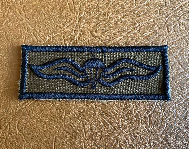 PARA WINGS-BLACK EMBROIDERED ON NUTRIA