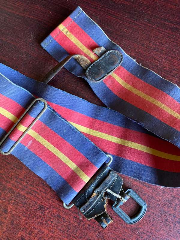 RHODESIAN ARMY SERVICES CORPS STABLE BELT-EXTENDED LENGTH 91 CM-SOME DAMAGE -PLEASE LOOK AT PICS