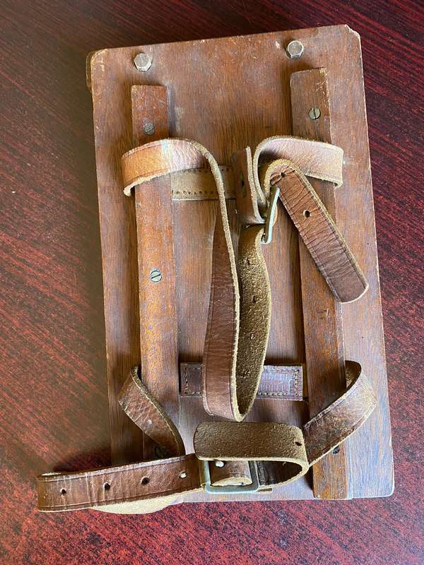 SAAF/WW2 SINGLE SEATER,PILOTS KNEE BOARD
