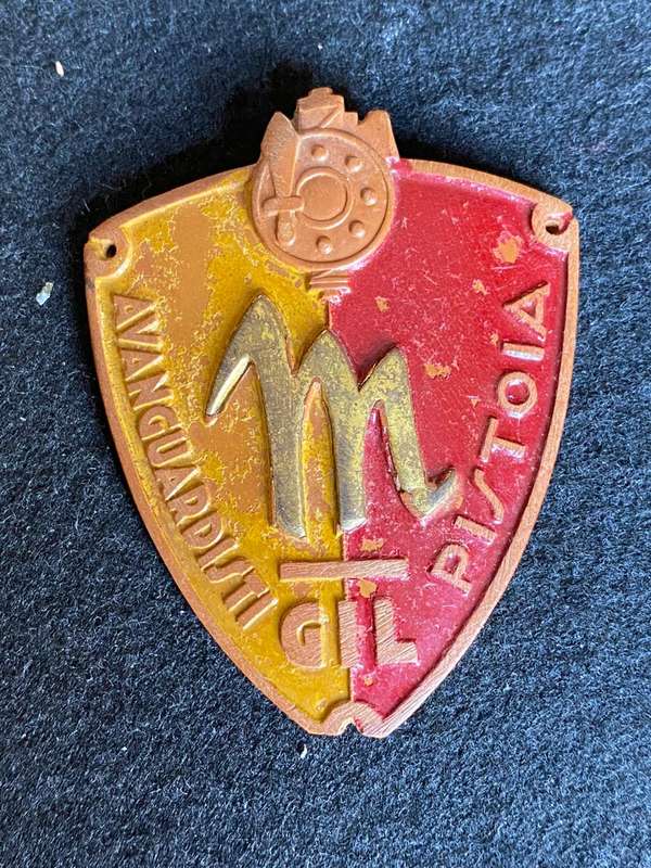 ITALIAN WW2 YOUTH FASCIST,BAKELITE ARM SHIELD(YOUTH MOVEMENT)