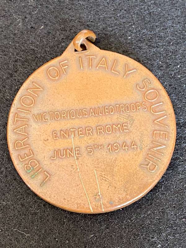 WW2 ITALIAN LIBERATION MEDAL- GIVEN TO TROOPS WHO TOOK PART IN THE INVASION OF ROME 44