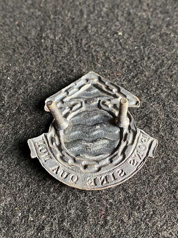 ORDNANCE SERVICE CORPS CAP BADGE-WORN FROM 1970'S- 2 X SCREW LUGS