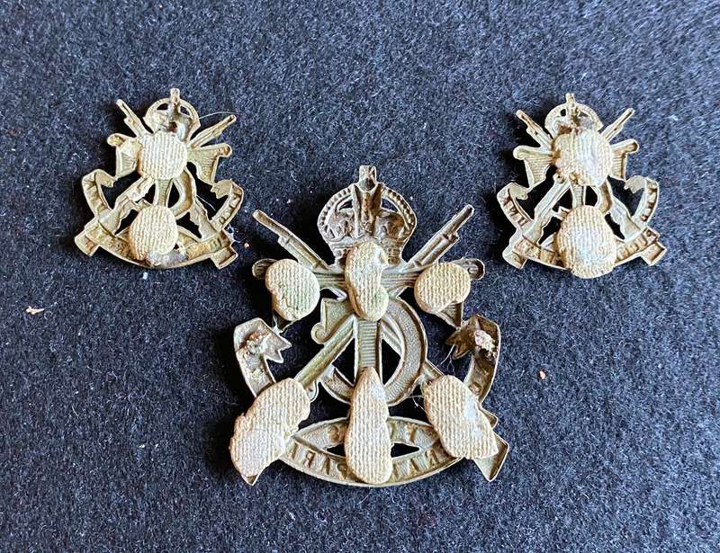 TRANSVAAL CADETS CAP AND COLLARS-WHITE METAL- NO LUGS