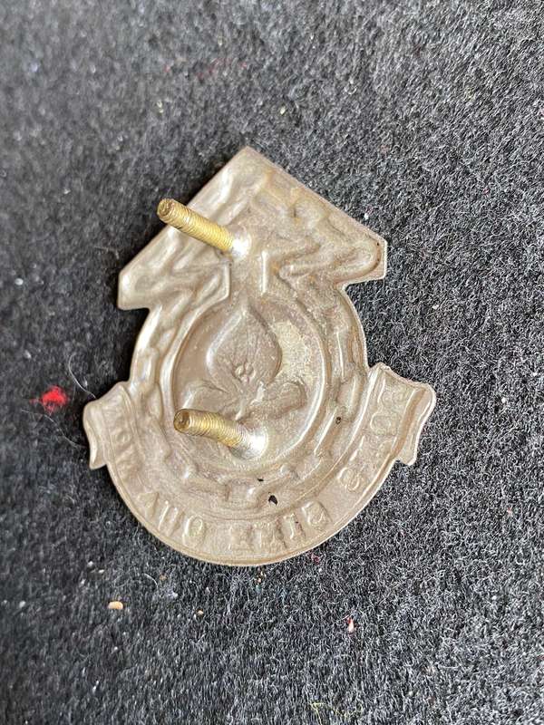 WESTERN PROVINCE COMMAND MAINTENANCE UNIT CAP BADGE-APPROVED IN 1986- 2 LUGS
