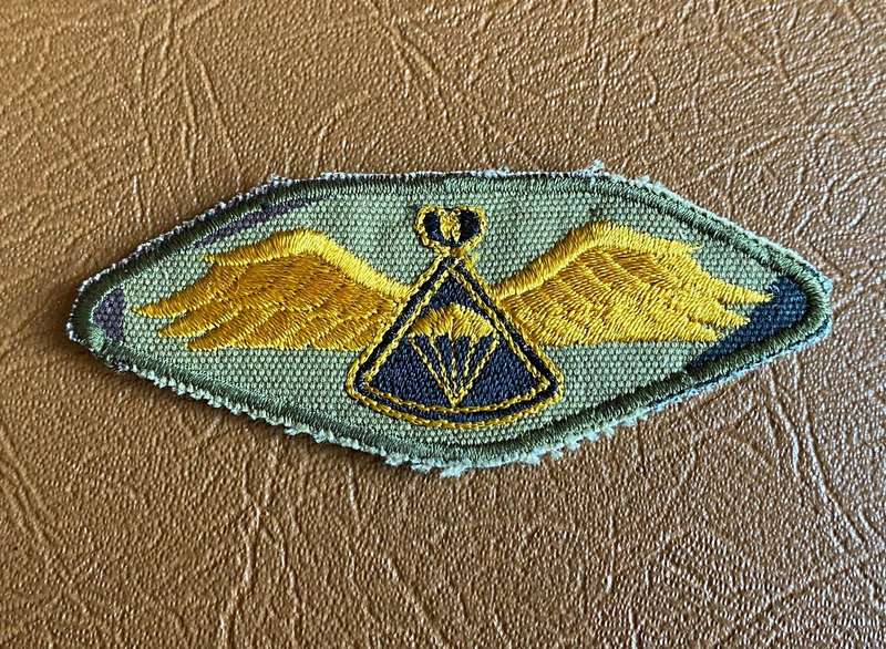 LESOTHO DEFENCE FORCE PARACHUTE WING BLACK CENTRE