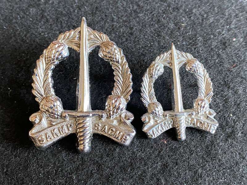 SA CORPS OF MILITARY POLICE CAP AND ONE COLLAR-CHROME-WORN 1976-2001-LUGS + PINS INTACT