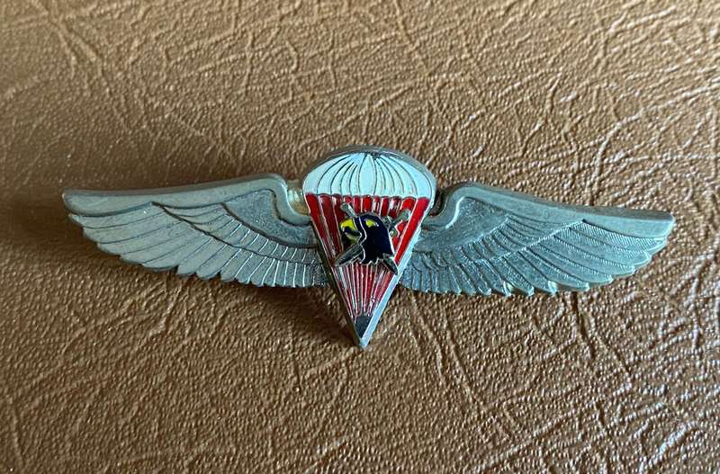 ZAMBIAN ARMY SPECIAL FORCES FREE FALL WING- 1970'S-80'S- 2 PINS