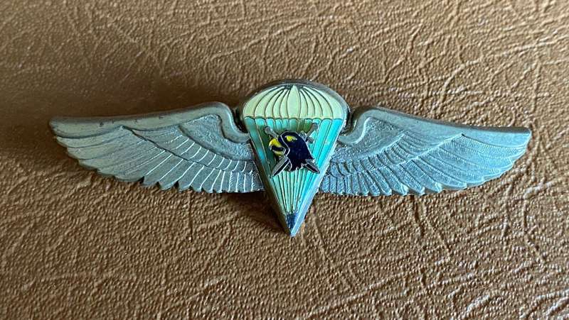 ZAMBIAN ARMY SPECIAL FORCES ADVANCED STATIC LINE PARA WING-1970'S-80'S- 2 PINS