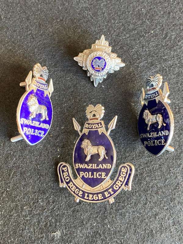 ROYAL SWAZILAND POLICE OFFICERS CAP AND COLLARS-WORN POST INDEPENDENCE-COMES WITH ONE RANK BADGE-LUG