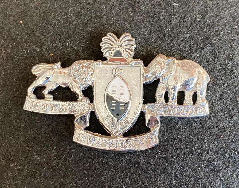 ROYAL SWAZILAND POLICE CAP BADGE- NO LUGS