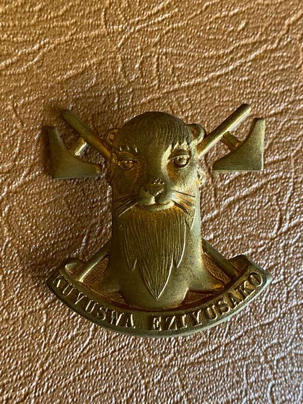 115 BATTALION BERET BADGE-1980'S- 1990'S- 2 LUGS
