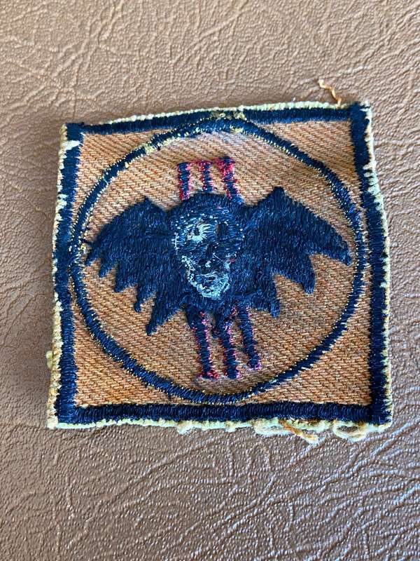 ORIGINAL BERET FLASH FOR THE US ARMY SPECIAL FORCES IN THE VIETNAM WAR