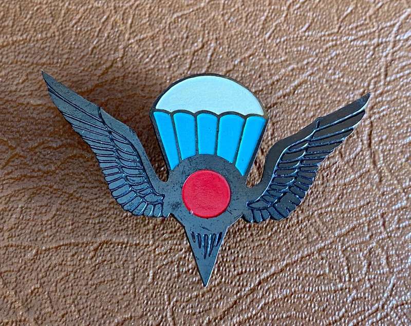 MINIATURE PARA WINGS WORN BY QUALIFIED RENAMO PARACHUTIST AND SA INSTRUCTORS IN MOZAMBIQUE- 3 PINS