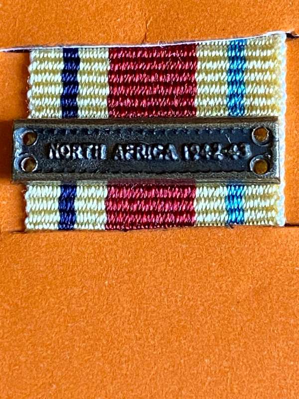 MINIATURE NORTH AFRICA 1942-43 CLASP