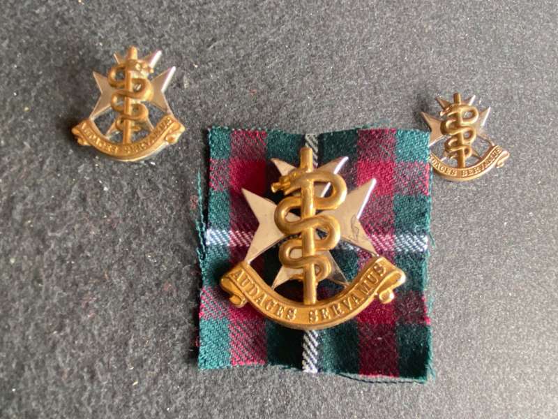 SAMS, BI/METAL CAP AND COLLARS-WORN FROM 1983-LUGS + PINS INTACT