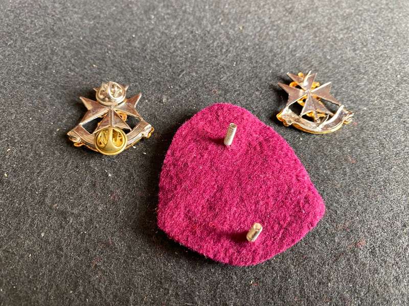 SAMS, BI/METAL CAP AND COLLARS-WORN FROM 1983-LUGS + PINS INTACT