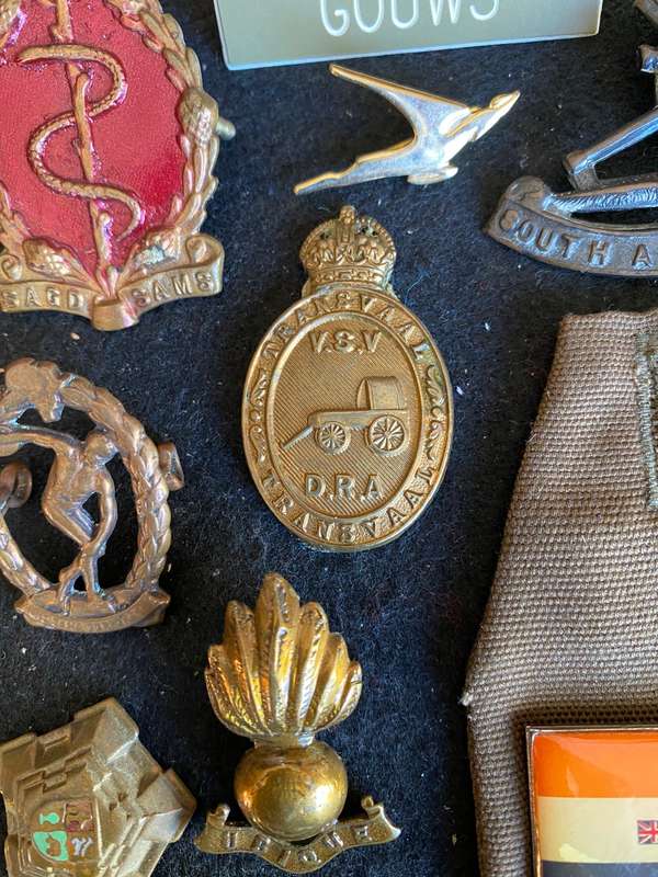 MIXED LOT OF BADGES-SOLD TOGETHER 17 IN TOTAL