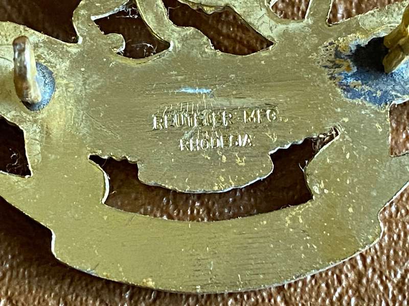 RHODESIA AIR FORCE CAP BADGE-ANODISED 1970-80- 2 LUGS