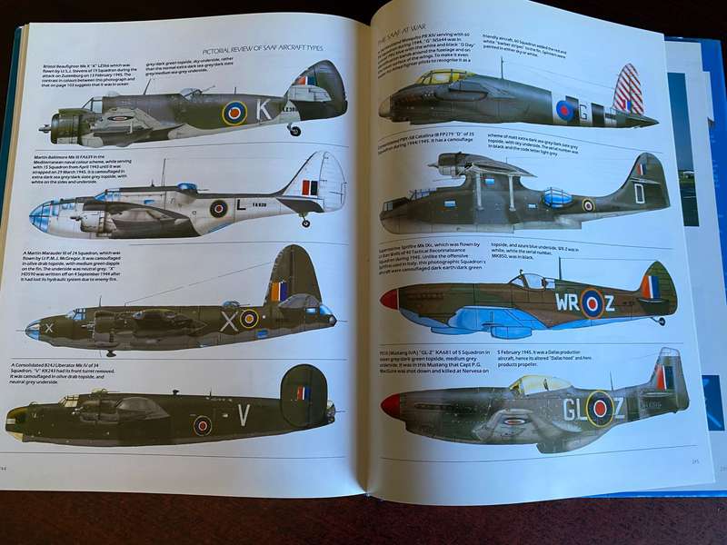 AIRCRAFT OF THE SOUTH AFRICAN AIR FORCE BY HERMAN POTGIETER AND WILLEM STEENKAMP-HARD COVER WITH DUS